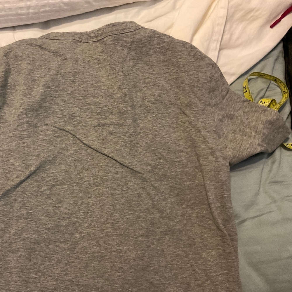 Theory V neck tee - Picture 4 of 4